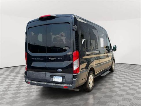 Used 2022 Ford Transit 350 XLT RWD image 7