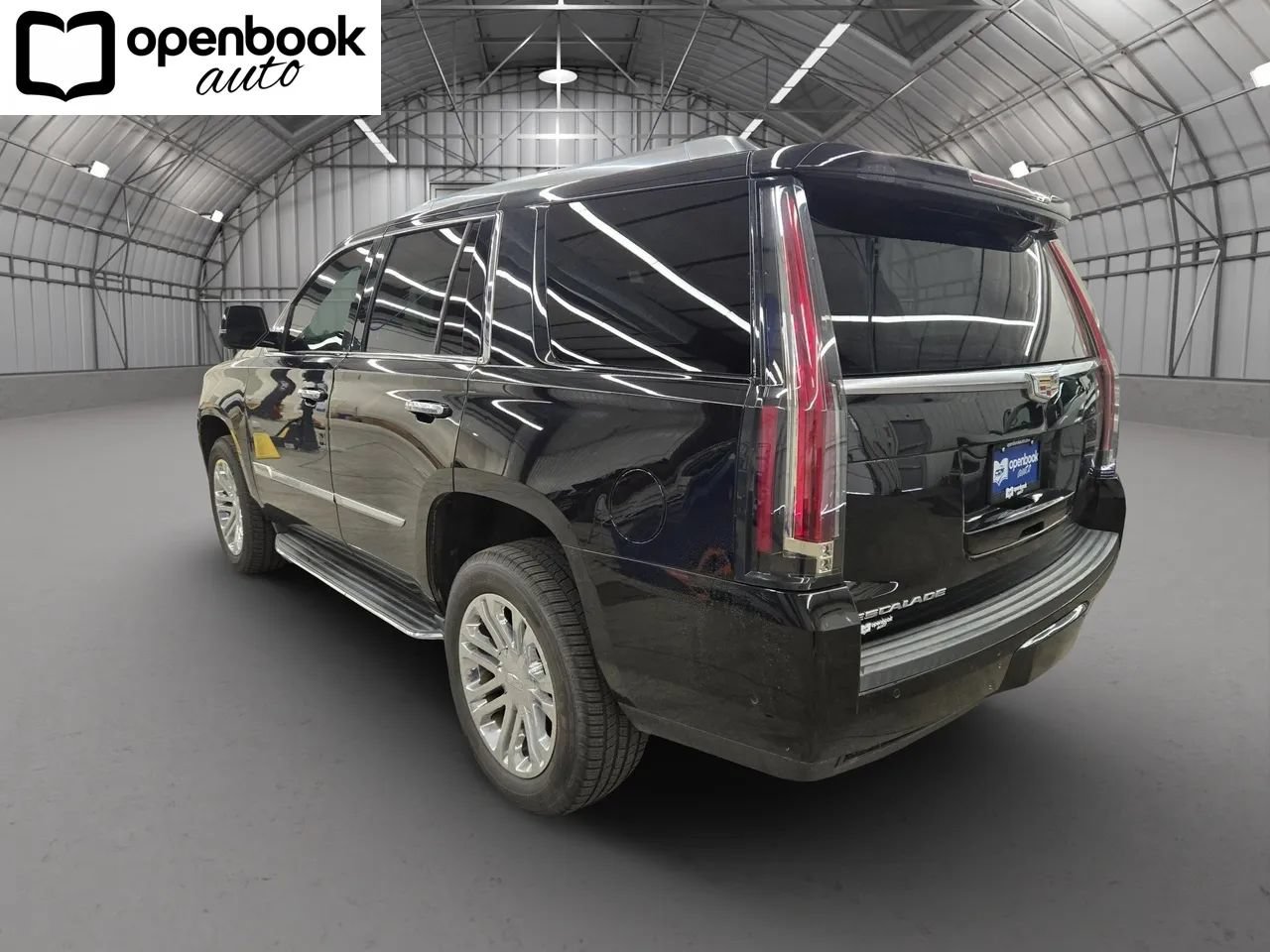 Used 2018 Cadillac Escalade 4WD image 7