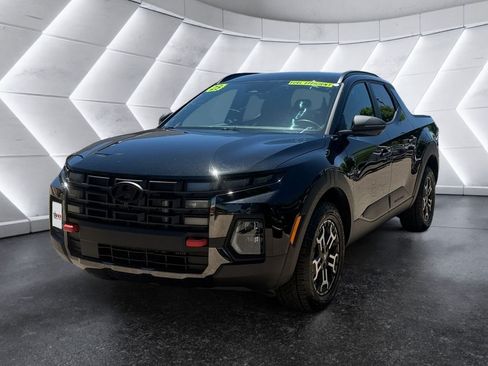 Used 2025 Hyundai Santa Cruz XRT AWD/4WD image 3