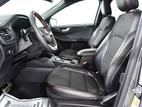 Used 2023 Ford Escape ST-Line w/ Tech Pack #1 AWD/4WD image 6