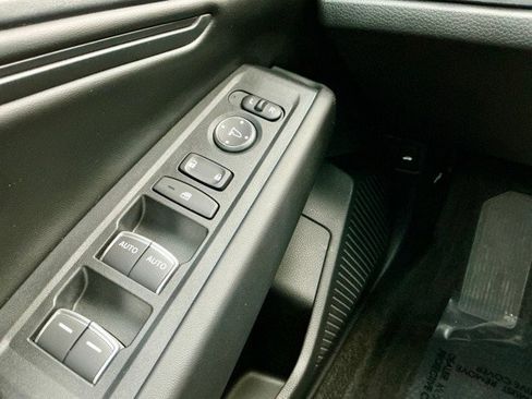 Used 2023 Honda Accord EX image 18