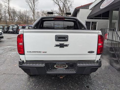 Used 2019 Chevrolet Colorado ZR2 w/ ZR2 Dusk Special Edition image 4