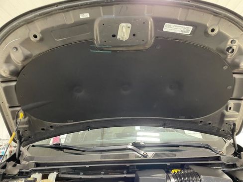 Used 2019 Chrysler Pacifica Limited w/ Advanced Safetytec Group image 46