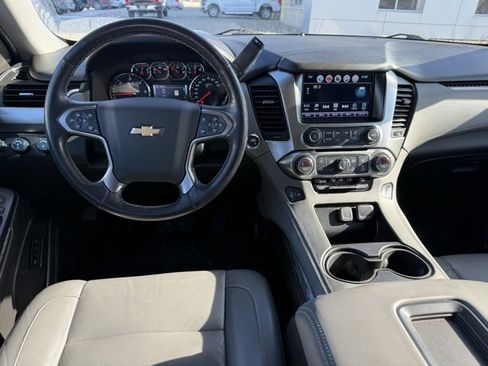 Used 2018 Chevrolet Tahoe LT image 12