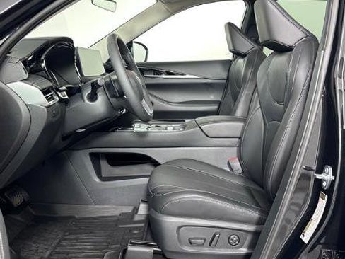 Certified 2025 INFINITI QX60 Pure image 14