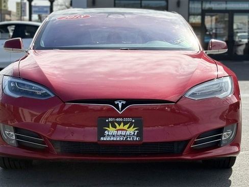 Used 2018 Tesla Model S 75D image 2