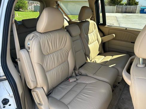 Used 2007 Honda Odyssey EX-L image 18