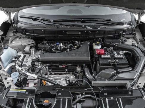 Used 2016 Nissan Rogue SL w/ SL Premium Package image 15