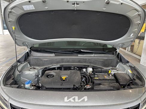 Used 2025 Kia Seltos S image 35