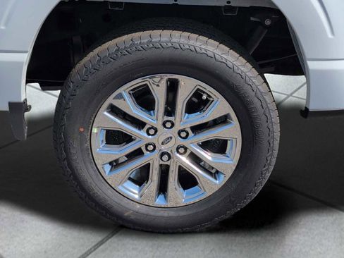 Certified 2025 Ford F150 Lariat w/ Equipment Group 501A Mid image 20