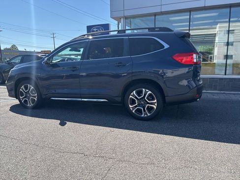 Certified 2023 Subaru Ascent Limited w/ Technology Package AWD/4WD image 10