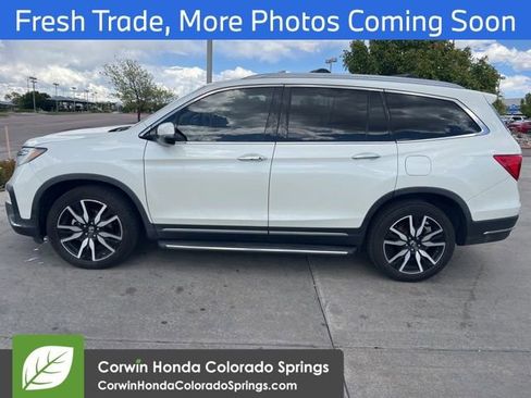 Used 2019 Honda Pilot Touring image 6