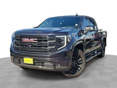 Used 2026 GMC Sierra 1500 Elevation w/ Elevation Premium Package