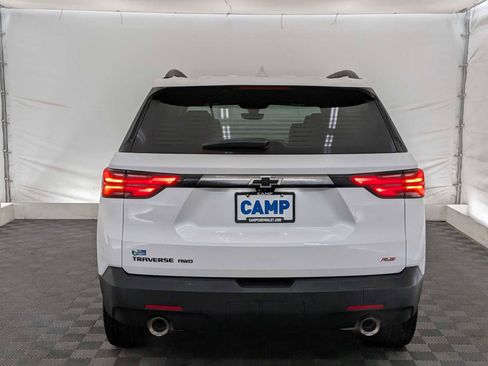 Used 2023 Chevrolet Traverse RS image 5