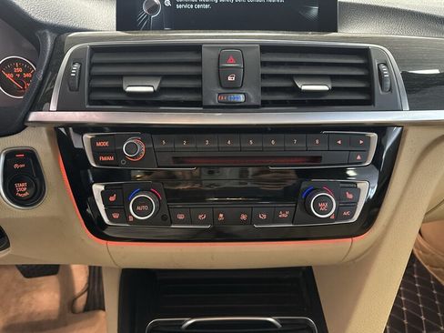 Used 2016 BMW 328i xDrive Sedan AWD/4WD image 33
