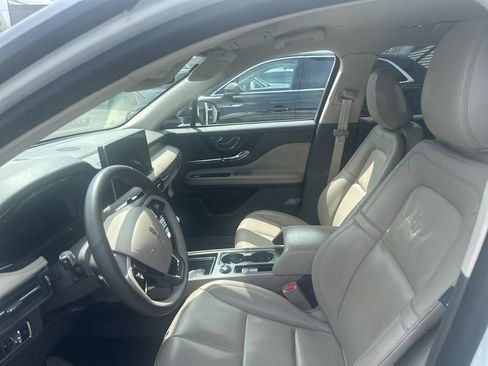 Used 2023 Lincoln Corsair FWD image 5