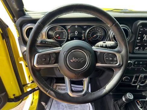 Used 2023 Jeep Wrangler Unlimited Sahara w/ Cold Weather Group AWD/4WD image 15