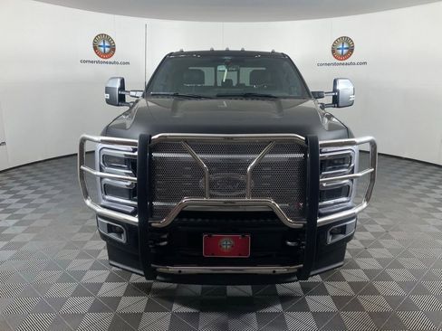 Used 2024 Ford F350 Platinum image 18