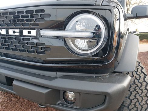 New 2025 Ford Bronco Outer Banks w/ Black Appearance Package image 34