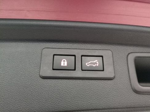 Certified 2023 Subaru Forester Limited AWD/4WD image 18