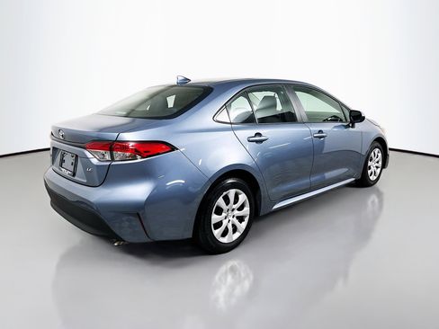 Used 2024 Toyota Corolla LE image 4