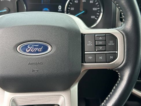 Used 2023 Ford Expedition XLT AWD/4WD image 22