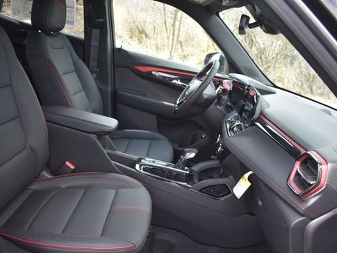 New 2026 Chevrolet TrailBlazer RS w/ Convenience Package image 13