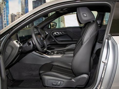 Used 2025 BMW 230i xDrive Coupe image 19