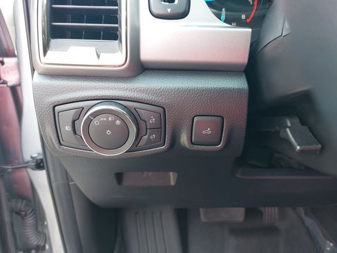 Used 2021 Ford Ranger XLT w/ Equipment Group 301A Mid AWD/4WD image 27