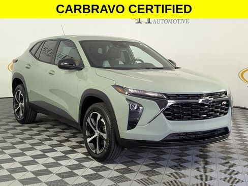 Certified 2024 Chevrolet Trax RS w/ Driver Confidence Package FWD image 2