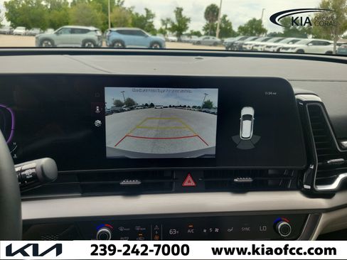 Certified 2025 Kia Sportage EX w/ Premium Package FWD image 29