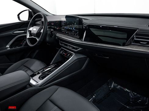 New 2025 Audi Q5 Premium image 8