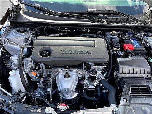 Used 2025 Honda Civic Sport image 11