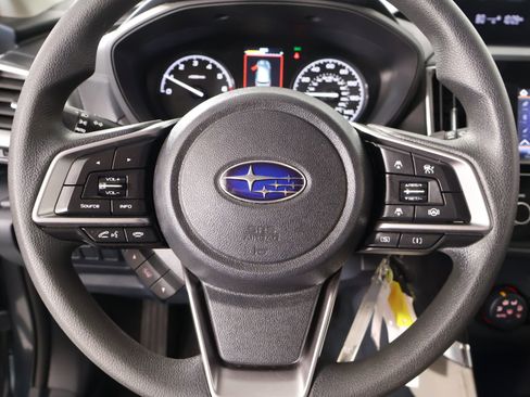 Used 2024 Subaru Forester AWD/4WD image 3