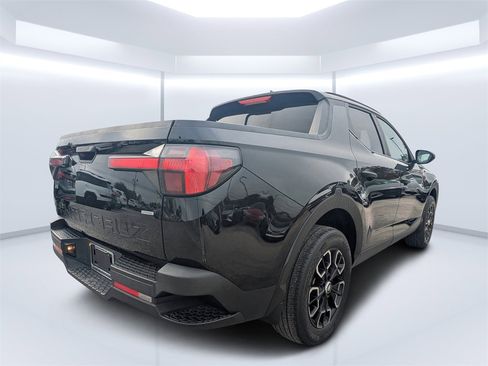 Used 2023 Hyundai Santa Cruz SEL w/ Activity Package image 3