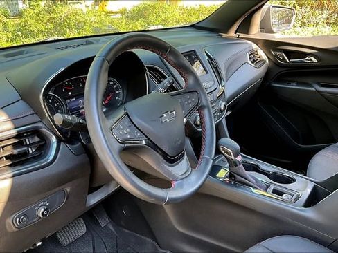 Used 2023 Chevrolet Equinox RS w/ LPO, Floor Liner Package image 14