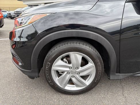 Used 2019 Honda HR-V EX image 12