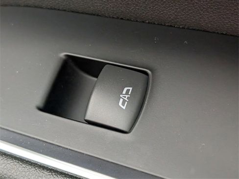 Used 2024 Chevrolet Silverado 2500 LTZ image 34