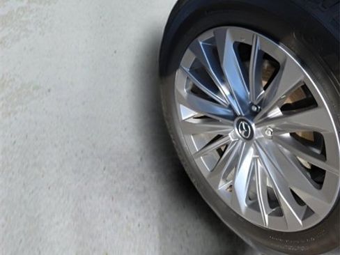 Used 2024 MAZDA CX-90 3.3 Turbo w/ Preferred Plus image 9