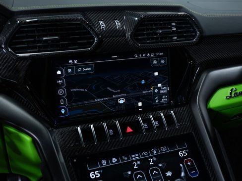 Used 2023 Lamborghini Urus S image 57