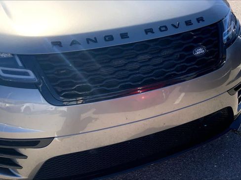 Used 2020 Land Rover Range Rover Velar R-Dynamic S image 29