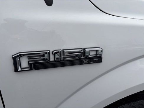 Used 2015 Ford F150 XLT w/ Equipment Group 301A Mid image 5
