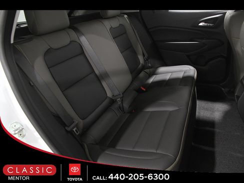 Used 2024 Chevrolet Trax ACTIV w/ Driver Confidence Package FWD image 16