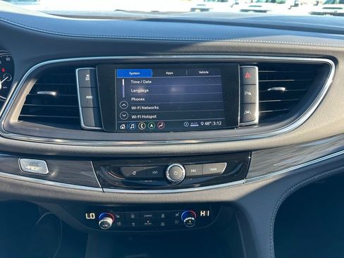 Used 2021 Buick Enclave Premium w/ Sun and Sites Package image 20