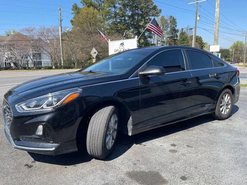 Used 2019 Hyundai Sonata SE FWD image 4
