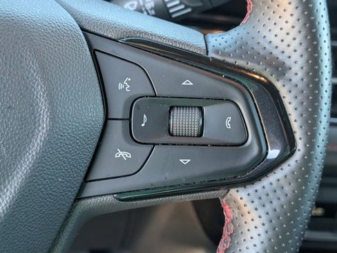 Used 2024 Chevrolet TrailBlazer RS w/ Convenience Package image 17