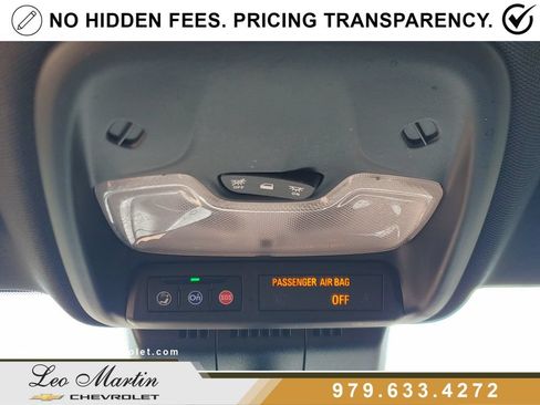 Used 2025 Chevrolet Colorado W/T w/ WT Convenience Package II RWD image 29