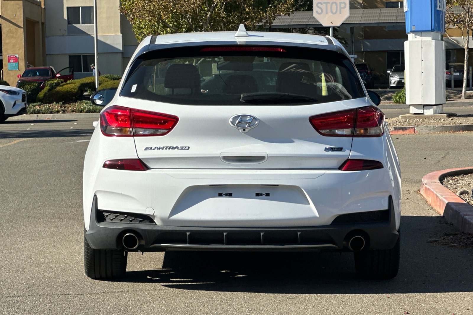 Used 2019 Hyundai Elantra GT N Line FWD image 5