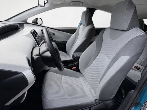 Used 2021 Toyota Prius Prime LE FWD image 13