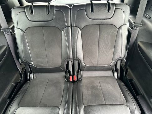 Used 2024 Jeep Grand Cherokee L Laredo AWD/4WD image 18